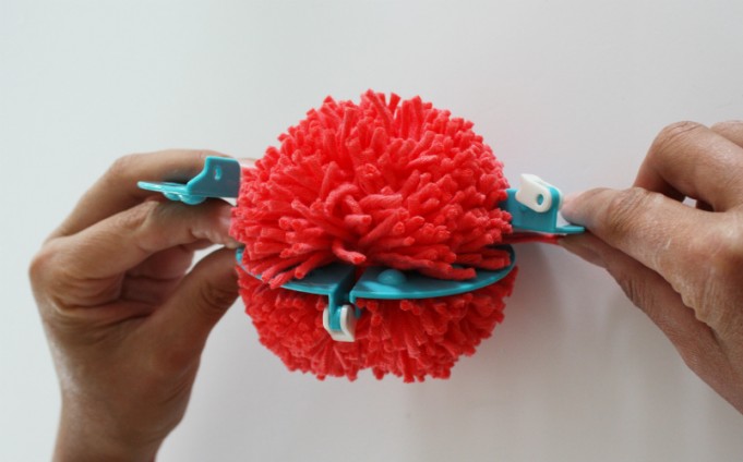 diy_pompons_maken_3