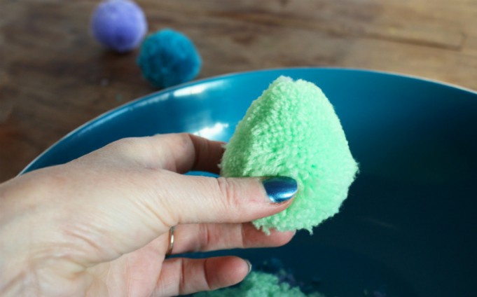 diy_pompons_maken_4